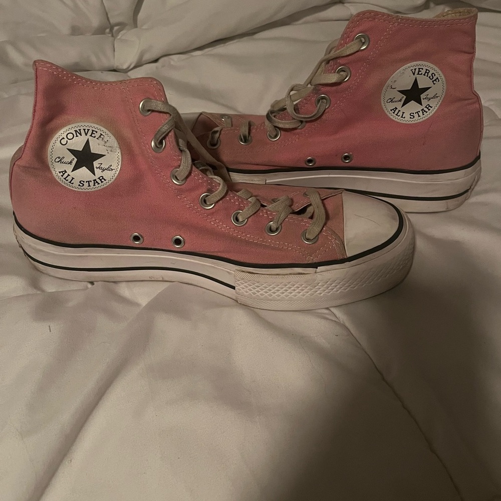 pink platform converse